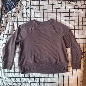 H&M basics women's medium pullover soft purple.